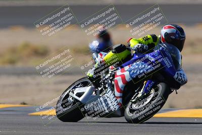 media/Oct-08-2022-SoCal Trackdays (Sat) [[1fc3beec89]]/Turn 14 (1050am)/